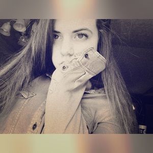 Meet your Posher, Kendallyn